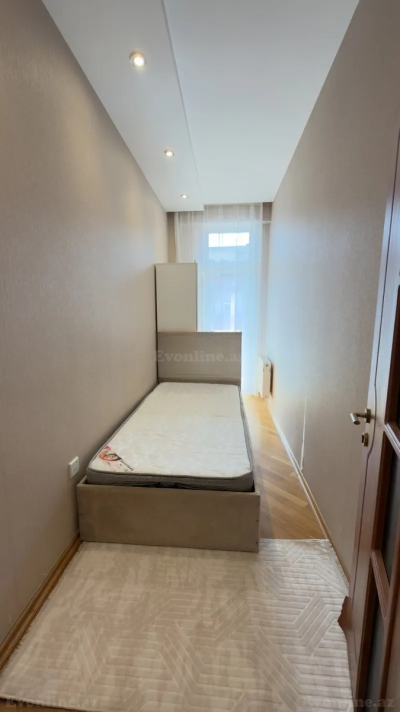 Kirayə verilir 3 otaqlı Mənzil Yeni tikili 94 m² İnşaatçılar m. - şəkil 5