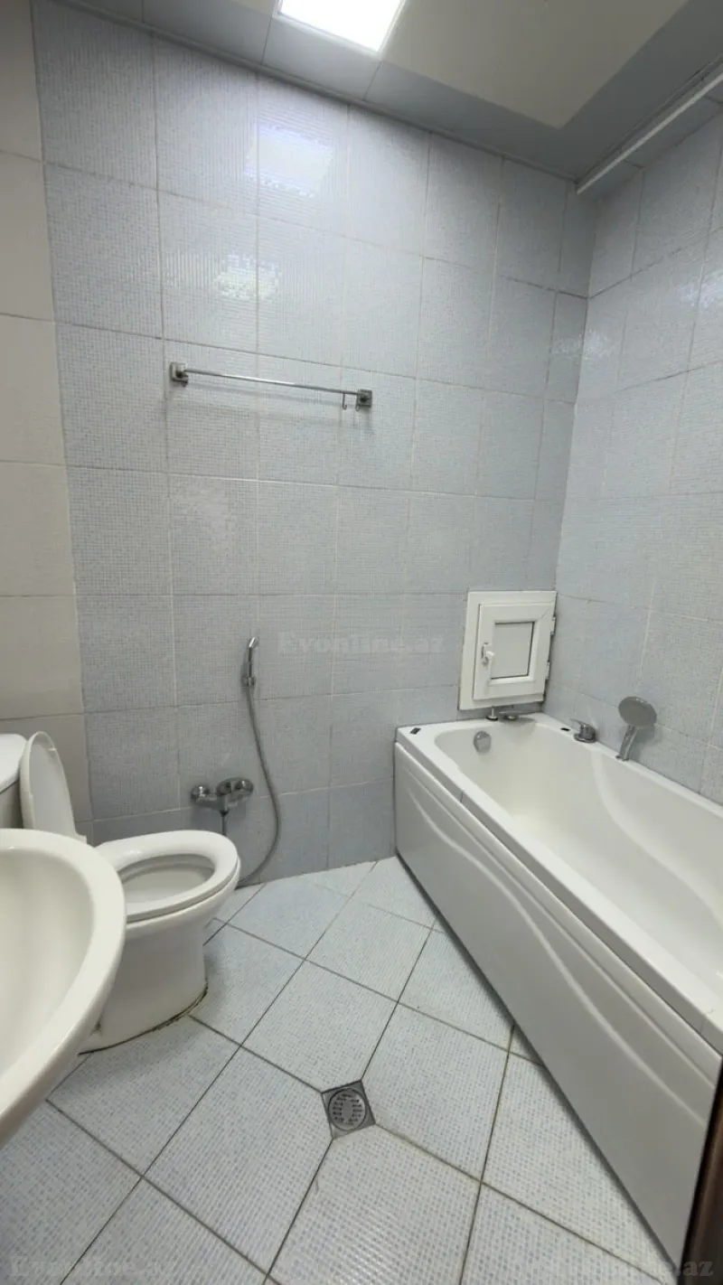 Kirayə verilir 3 otaqlı Mənzil Yeni tikili 94 m² İnşaatçılar m. - şəkil 11