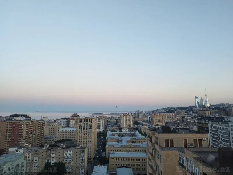 Satılır 3 otaqlı Mənzil Yeni tikili 127 m² Nizami m.