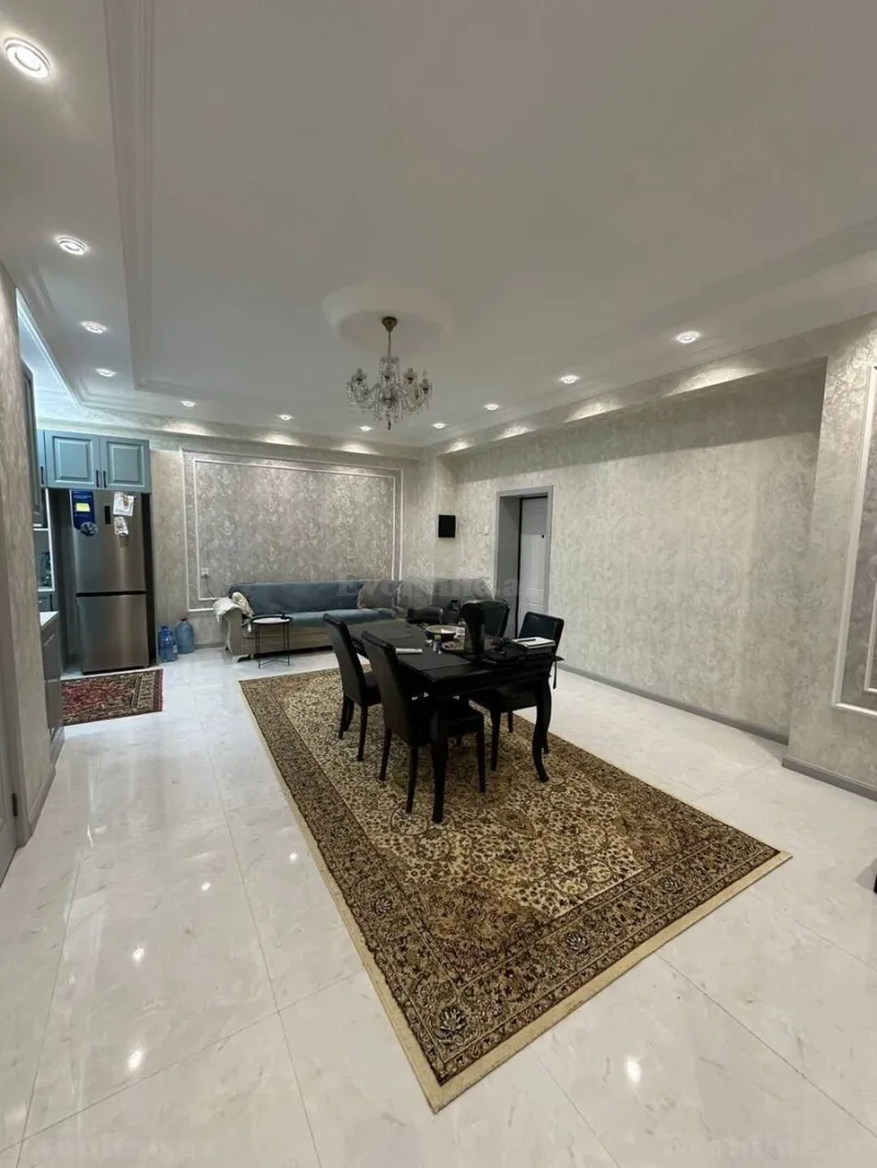 Kirayə verilir 3 otaqlı Mənzil Yeni tikili 120 m² 28 May m. - şəkil 2