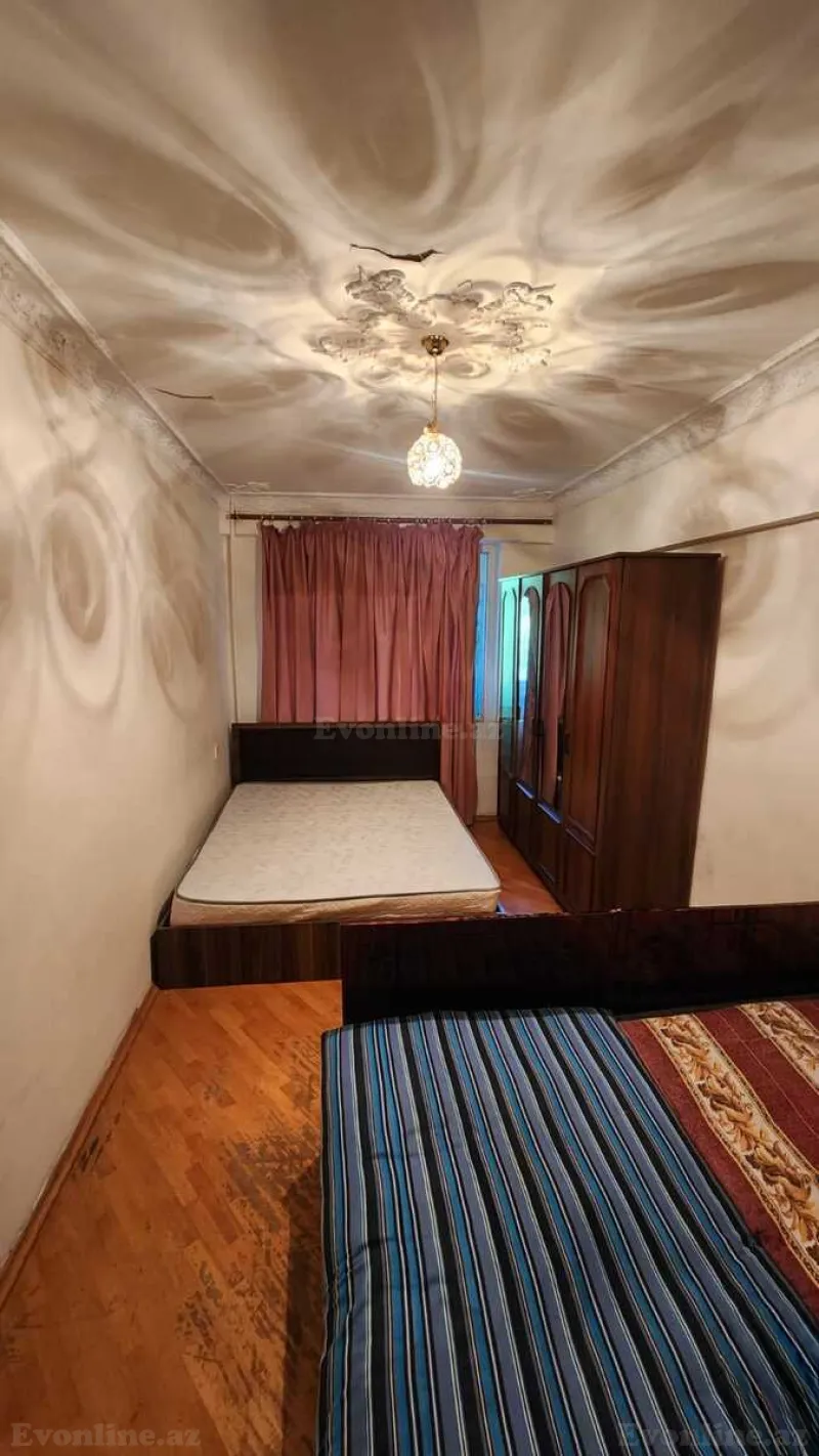 Satılır 2 otaqlı Mənzil Köhnə tikili 72 m² Gənclik m. - şəkil 7
