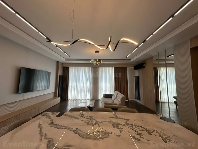 Satılır 3 otaqlı Mənzil Yeni tikili 155 m² Bakmil m. - şəkil 4