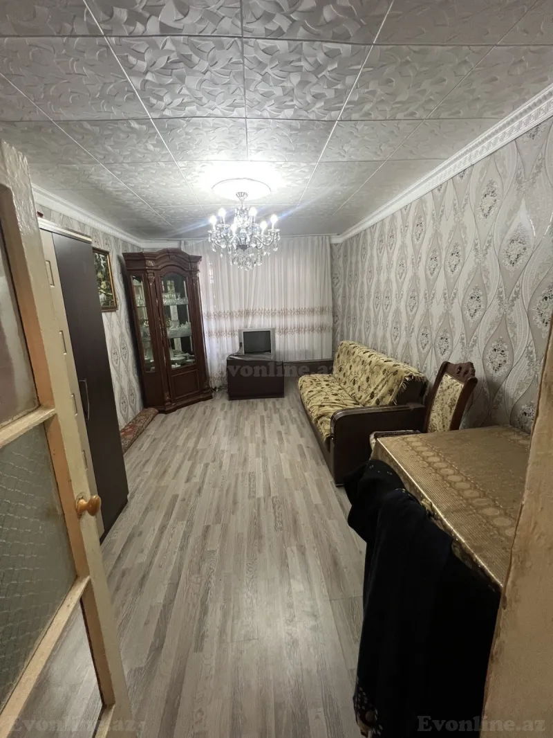 Satılır 3 otaqlı Mənzil Köhnə tikili 90 m² Yasamal - şəkil 2
