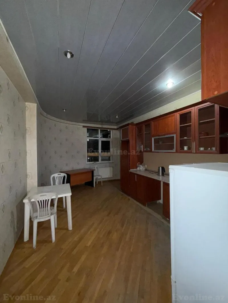 Satılır 3 otaqlı Mənzil Yeni tikili 137 m² İnşaatçılar m. - şəkil 11