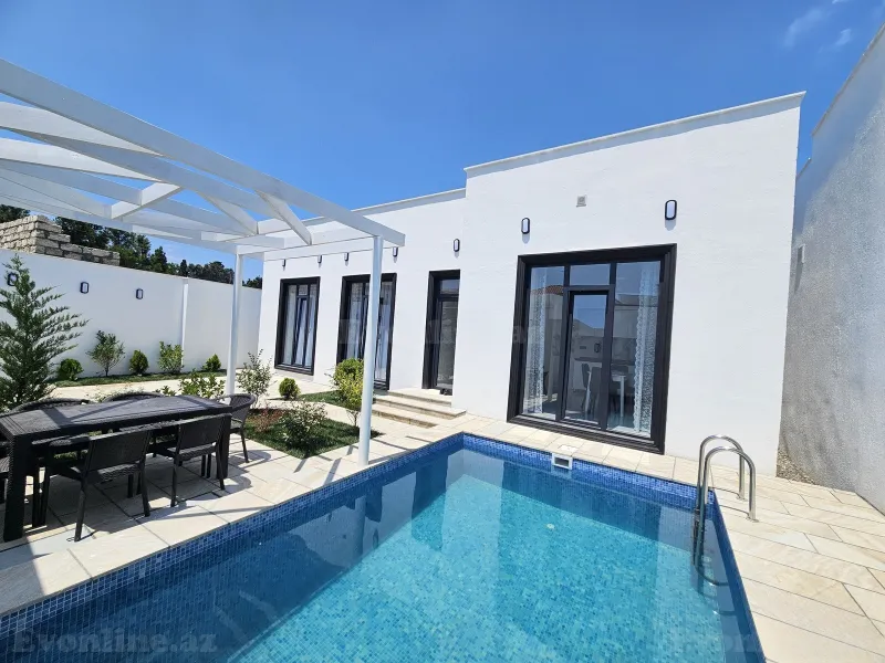 4 otaqlı Həyət evi 140 m² Şüvəlan Satılır