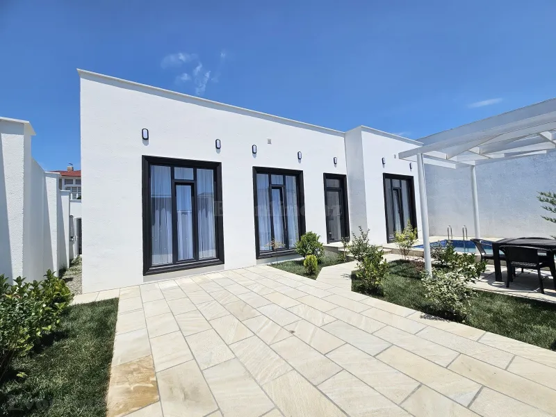 Satılır 4 otaqlı Həyət evi 140 m² Şüvəlan - şəkil 2