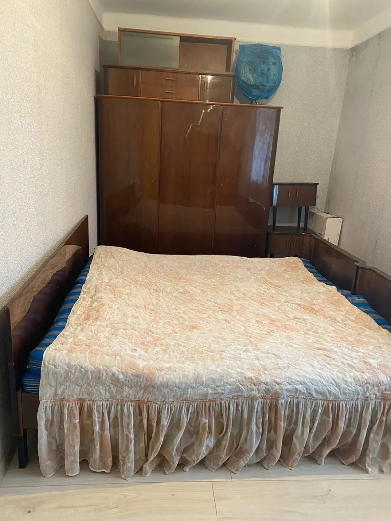 Kirayə verilir 2 otaqlı Mənzil Köhnə tikili 60 m² Nəriman Nərimanov m. - şəkil 2