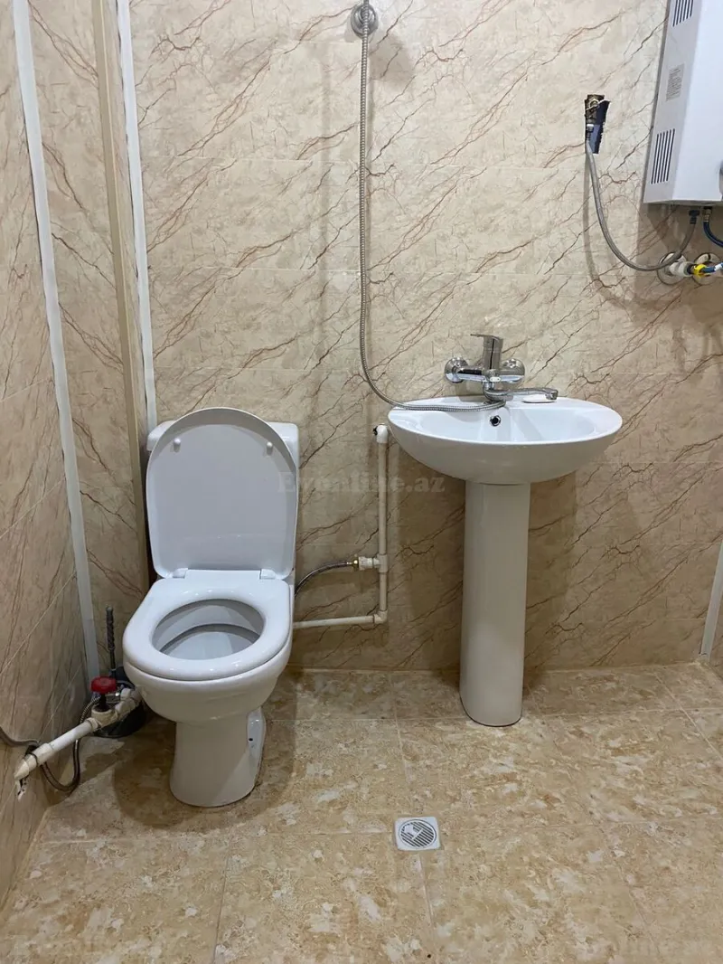 Kirayə verilir 2 otaqlı Mənzil Köhnə tikili 60 m² Nəriman Nərimanov m. - şəkil 6