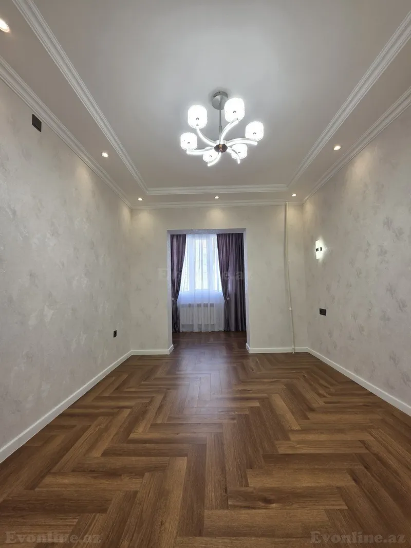 Satılır 2 otaqlı Mənzil Köhnə tikili 65 m² Yeni Yasamal - şəkil 3