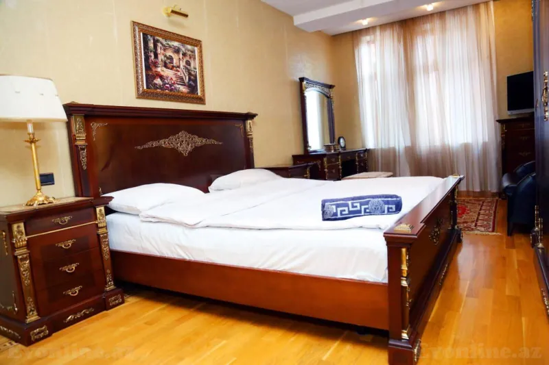 Kirayə verilir 4 otaqlı Mənzil Yeni tikili 210 m² 28 May m. - şəkil 21