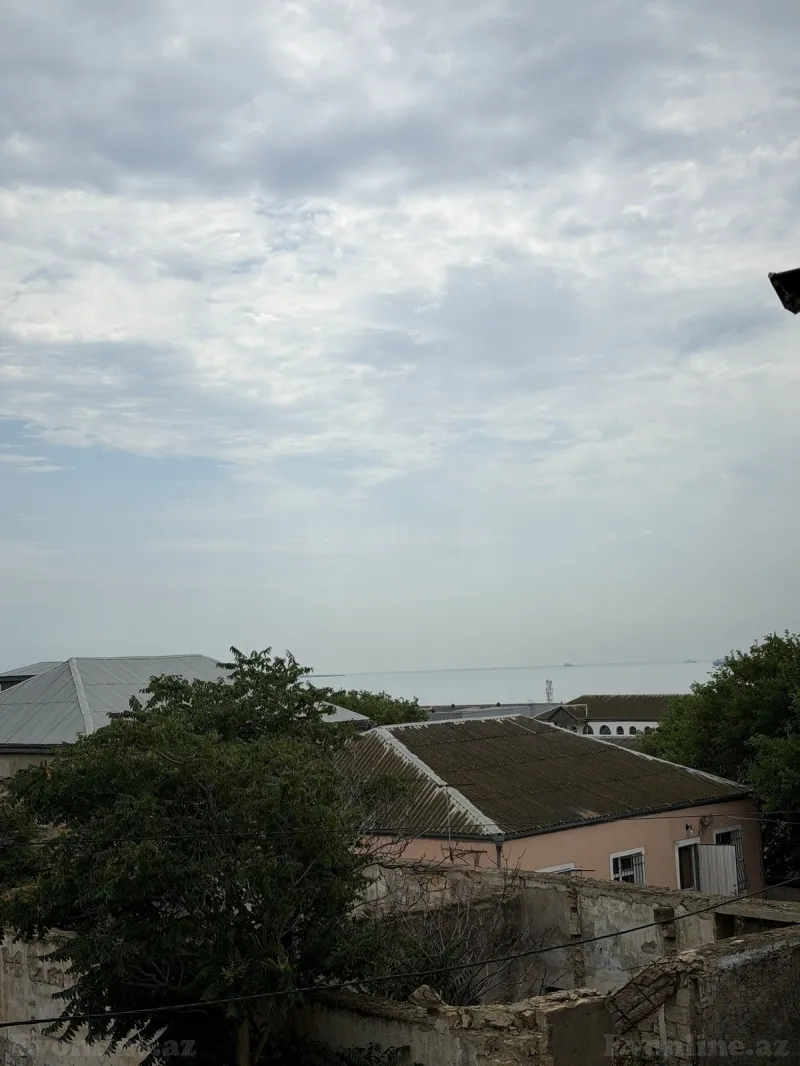 Satılır 5 otaqlı Həyət evi 240 m² Həzi Aslanov - şəkil 2