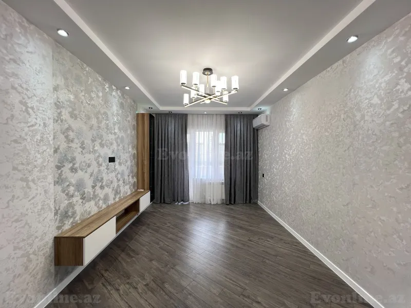 3 otaqlı Mənzil 80 m² Xətai r. Satılır