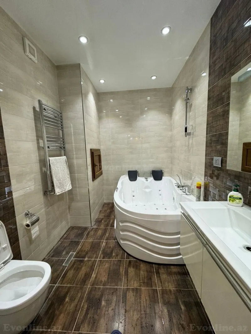 Satılır 4 otaqlı Mənzil Yeni tikili 188 m² 8 Noyabr m. - şəkil 18