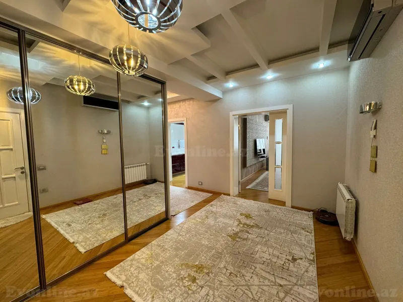 Satılır 4 otaqlı Mənzil Yeni tikili 188 m² 8 Noyabr m. - şəkil 21