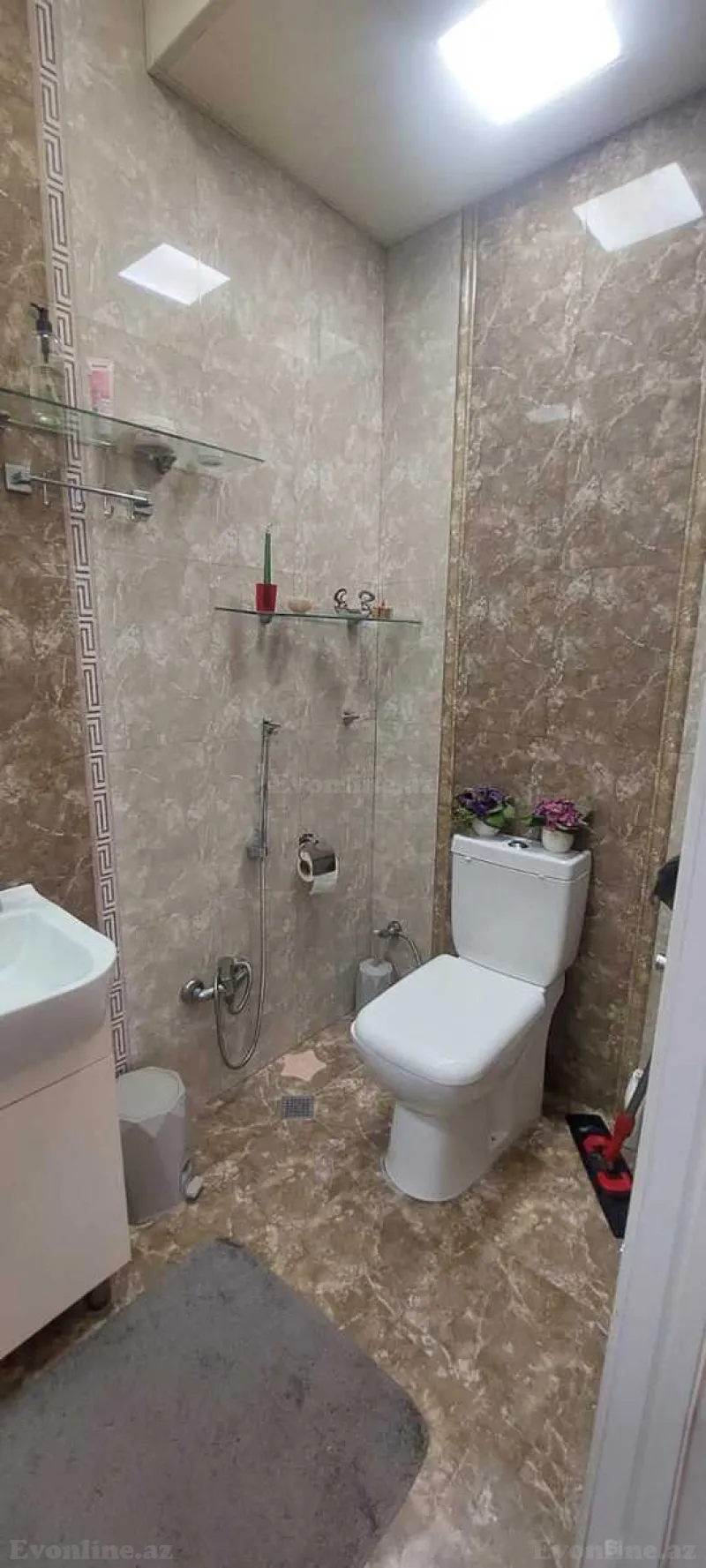 Kirayə verilir 2 otaqlı Mənzil Yeni tikili 67 m² Memar Əcəmi m. - şəkil 17