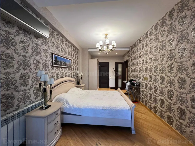 Satılır 4 otaqlı Mənzil Yeni tikili 190 m² Nəsimi r. - şəkil 7