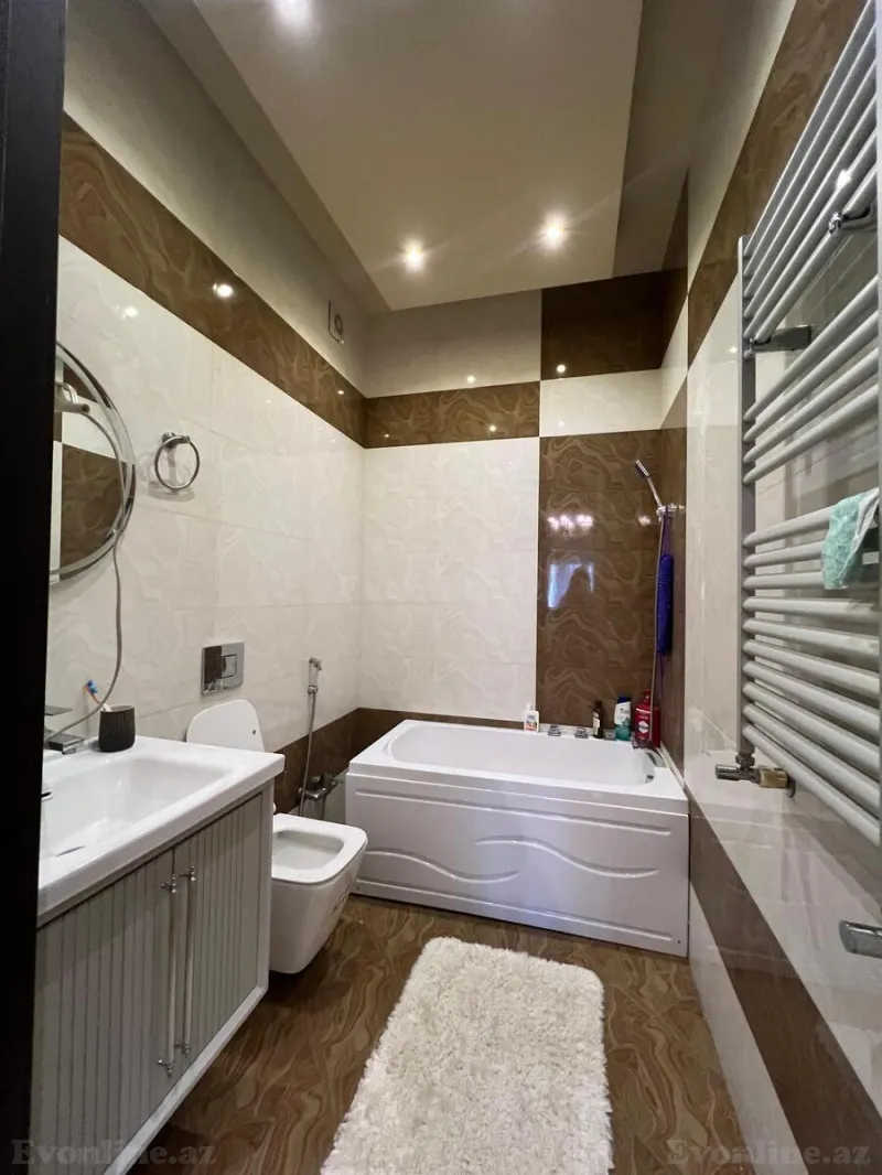 Satılır 4 otaqlı Mənzil Yeni tikili 190 m² Nəsimi r. - şəkil 13