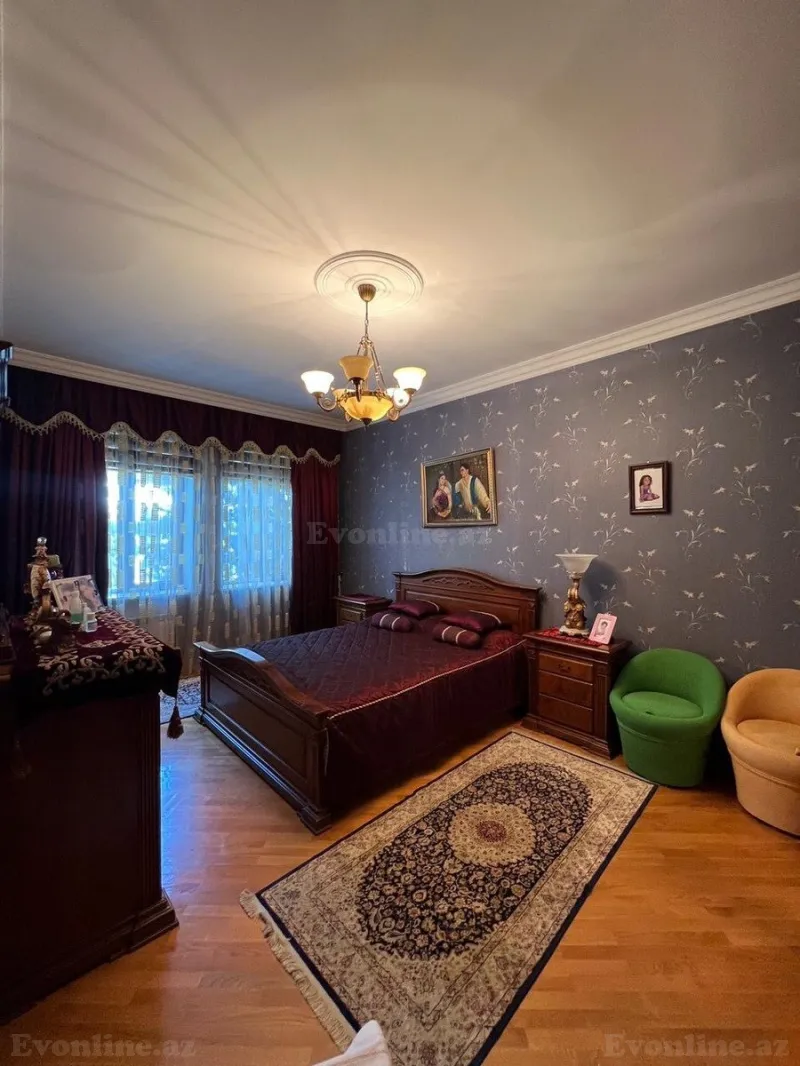 3 otaqlı Mənzil 85 m² Elmlər Akademiyası m. Satılır