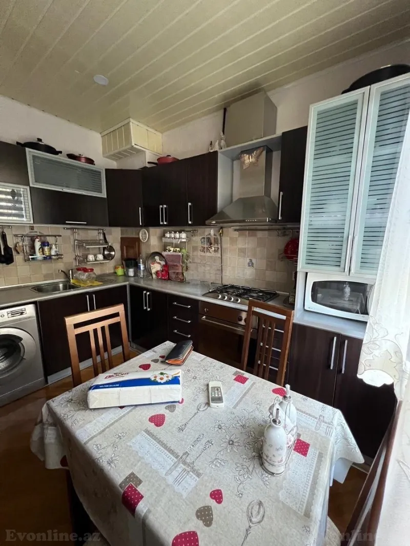 Satılır 3 otaqlı Mənzil Köhnə tikili 85 m² Elmlər Akademiyası m. - şəkil 4