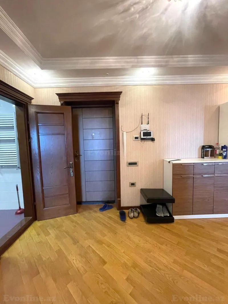 Satılır 3 otaqlı Mənzil Yeni tikili 136 m² Nəriman Nərimanov m. - şəkil 16