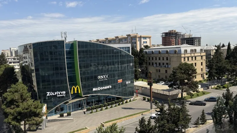 3 otaqlı Mənzil 85 m² Bakıxanov Satılır