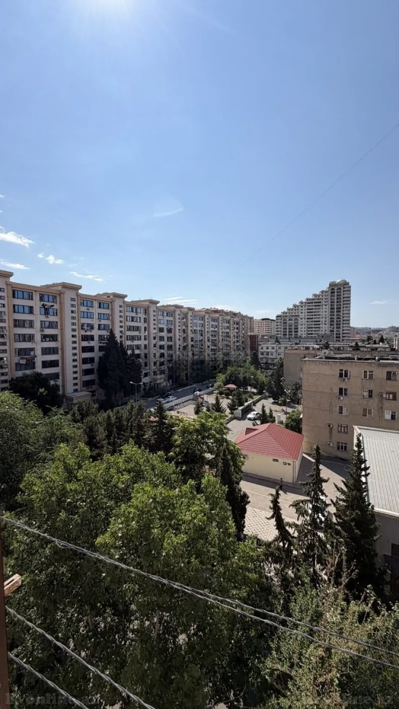 Satılır 3 otaqlı Mənzil Köhnə tikili 85 m² Bakıxanov - şəkil 5