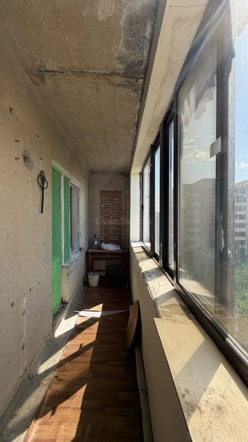 Satılır 3 otaqlı Mənzil Köhnə tikili 85 m² Bakıxanov - şəkil 6