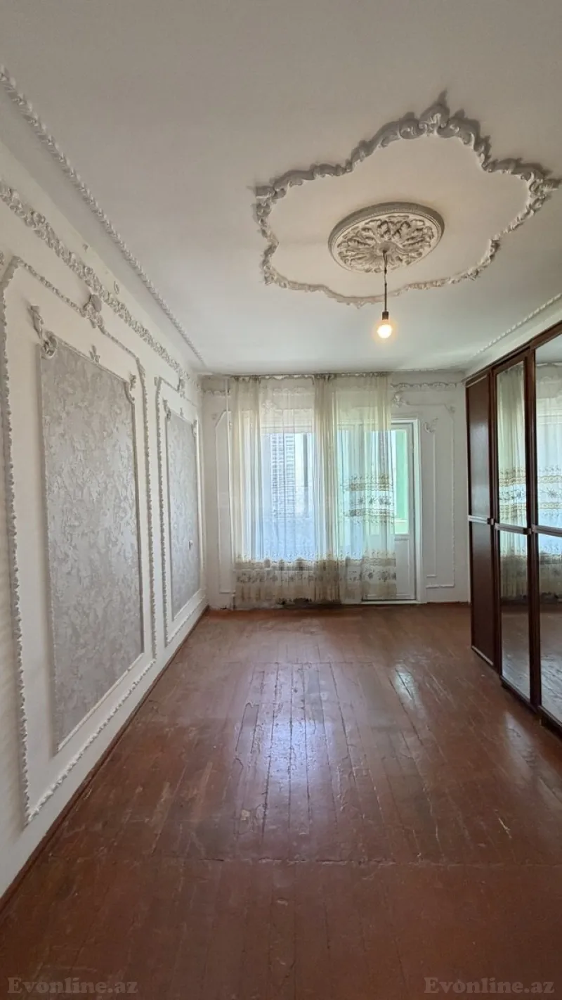 Satılır 3 otaqlı Mənzil Köhnə tikili 85 m² Bakıxanov - şəkil 10