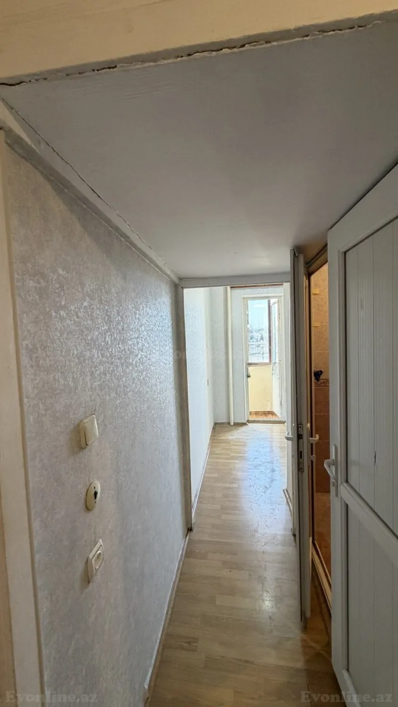 Satılır 3 otaqlı Mənzil Köhnə tikili 85 m² Bakıxanov - şəkil 11
