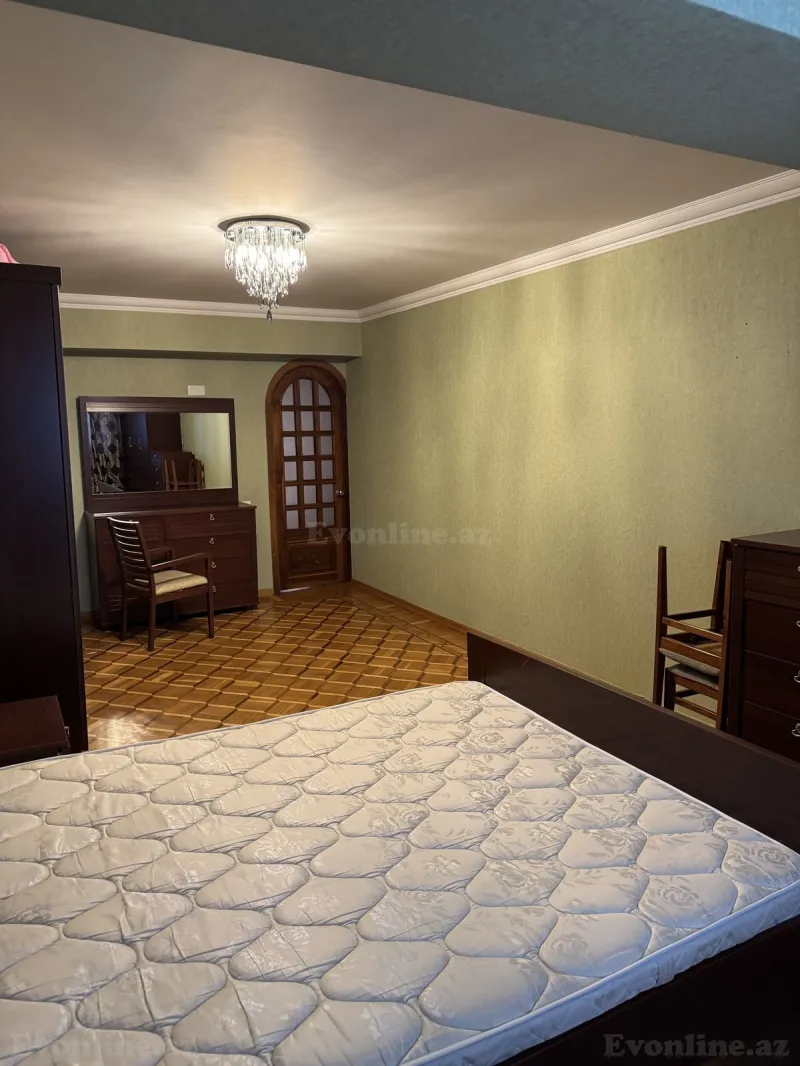 Kirayə verilir 4 otaqlı Mənzil Köhnə tikili 100 m² Dərnəgül m. - şəkil 8