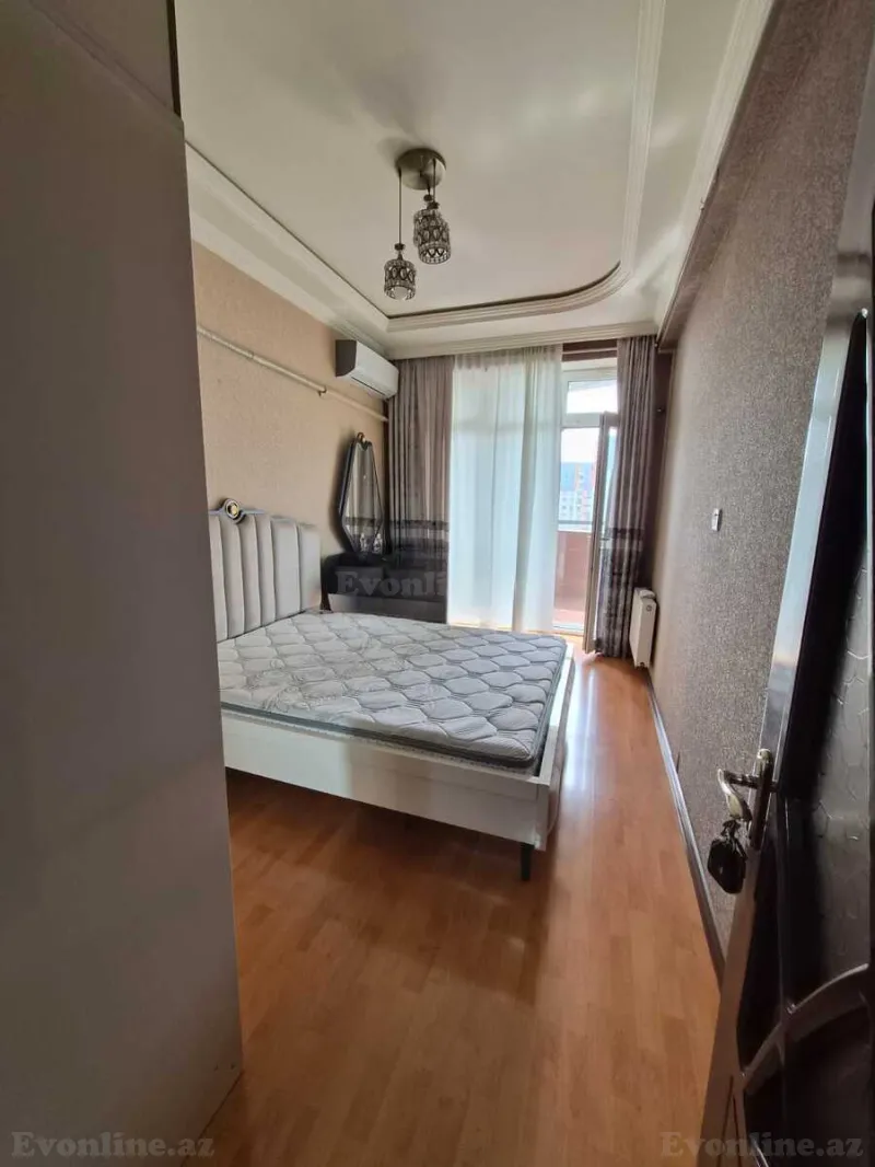 Satılır 3 otaqlı Mənzil Yeni tikili 100 m² Memar Əcəmi m. - şəkil 4