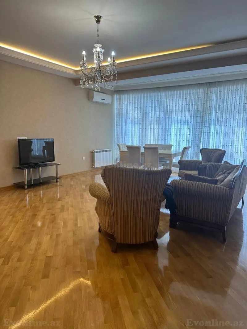 Kirayə verilir 3 otaqlı Mənzil Yeni tikili 145 m² Xətai m. - şəkil 3