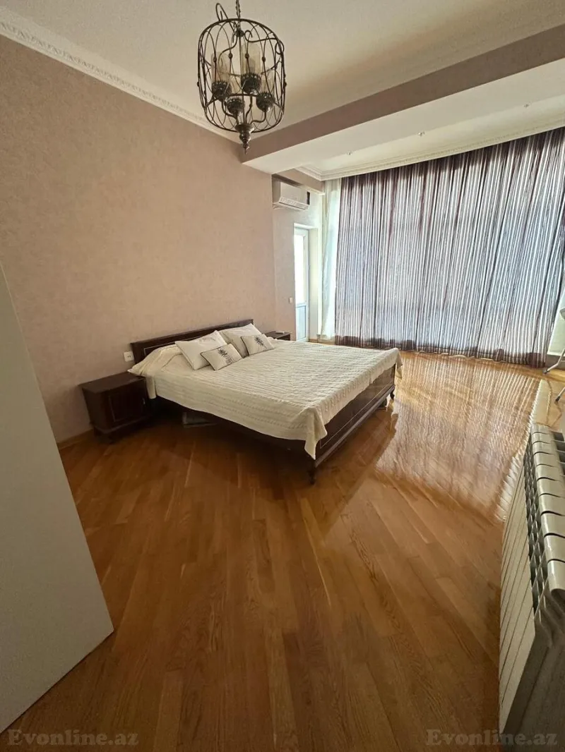 Kirayə verilir 3 otaqlı Mənzil Yeni tikili 145 m² Xətai m. - şəkil 9