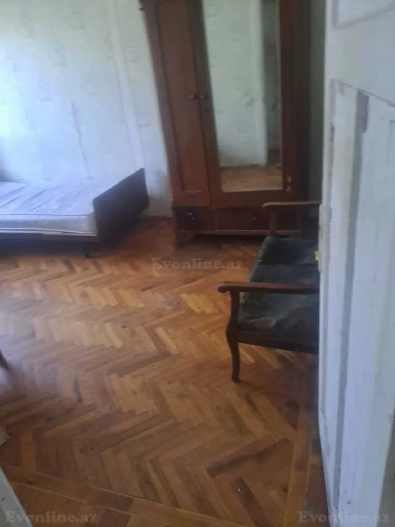 Kirayə verilir 4 otaqlı Mənzil Köhnə tikili 100 m² Nəsimi r. - şəkil 2