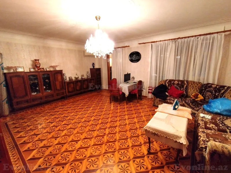 Satılır 4 otaqlı Mənzil Köhnə tikili 100 m² Nəriman Nərimanov m. - şəkil 3