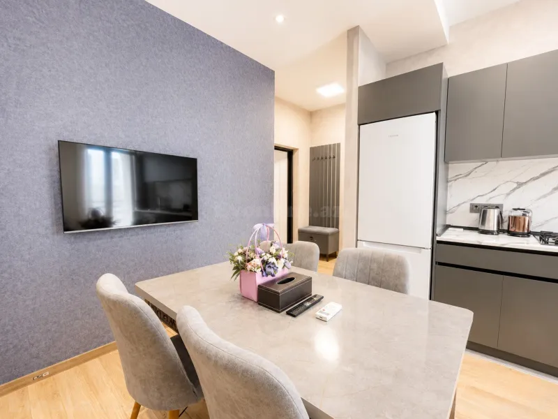 Kirayə verilir 2 otaqlı Mənzil Yeni tikili 56 m² İnşaatçılar m. - şəkil 14