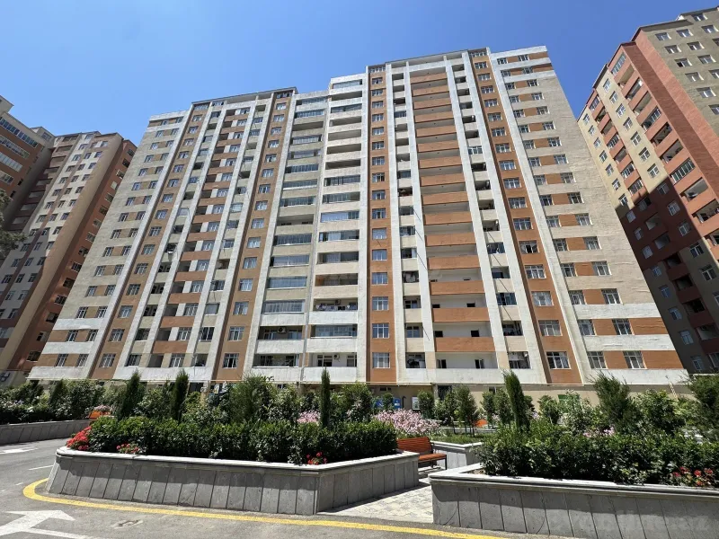 2 otaqlı Mənzil 79 m² Qara Qarayev m. Satılır