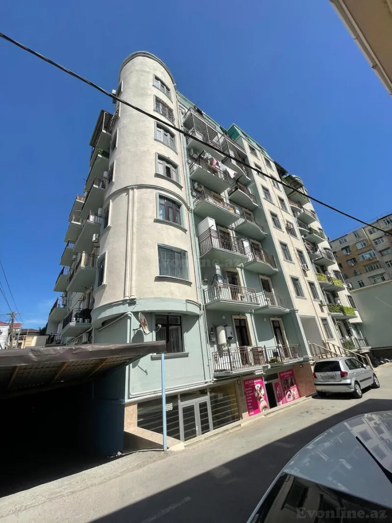 2 otaqlı Mənzil 80 m² Bakıxanov Satılır