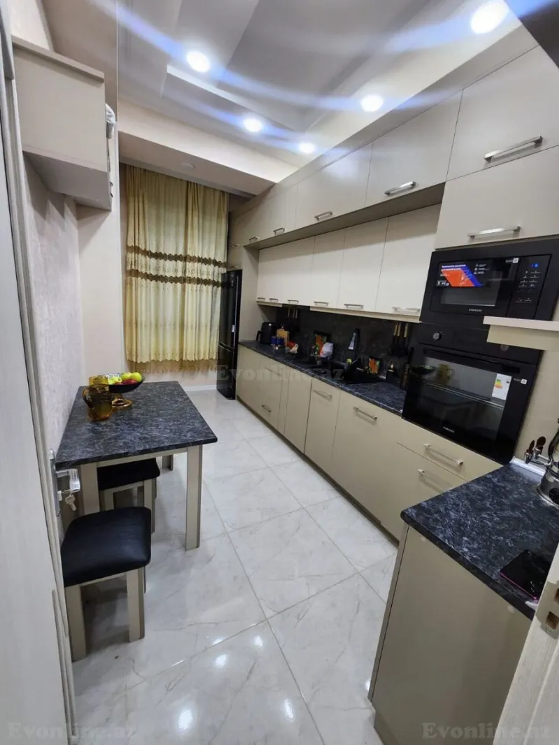 Satılır 2 otaqlı Mənzil Yeni tikili 80 m² Bakıxanov - şəkil 4