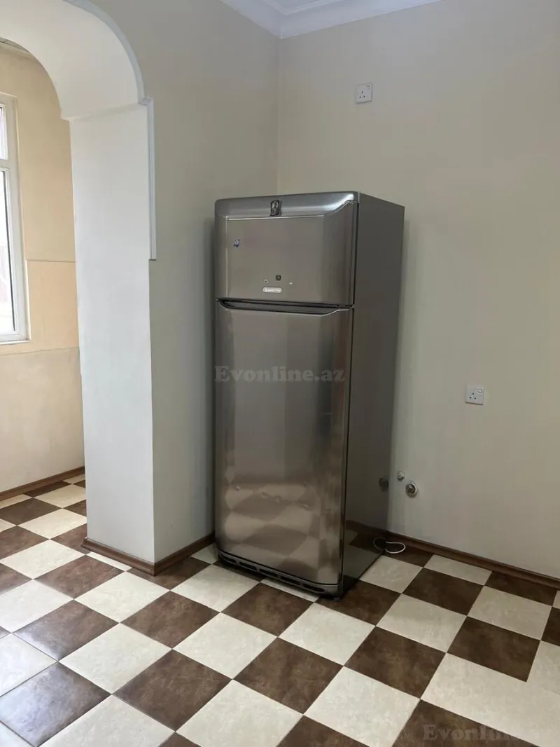 Satılır 3 otaqlı Mənzil Köhnə tikili 110 m² Nizami m. - şəkil 16