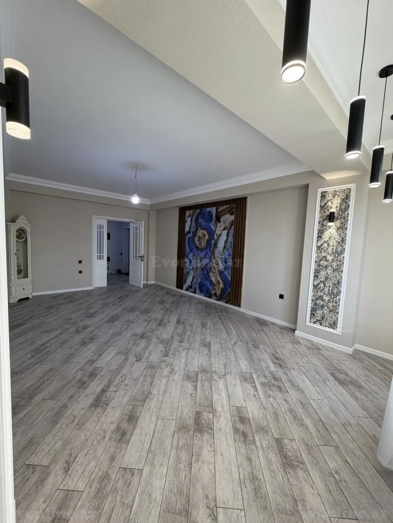 Satılır 3 otaqlı Mənzil Yeni tikili 104 m² Dərnəgül m. - şəkil 6