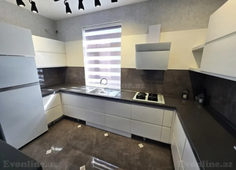Kirayə verilir 5 otaqlı Həyət evi 450 m² Şüvəlan - şəkil 21
