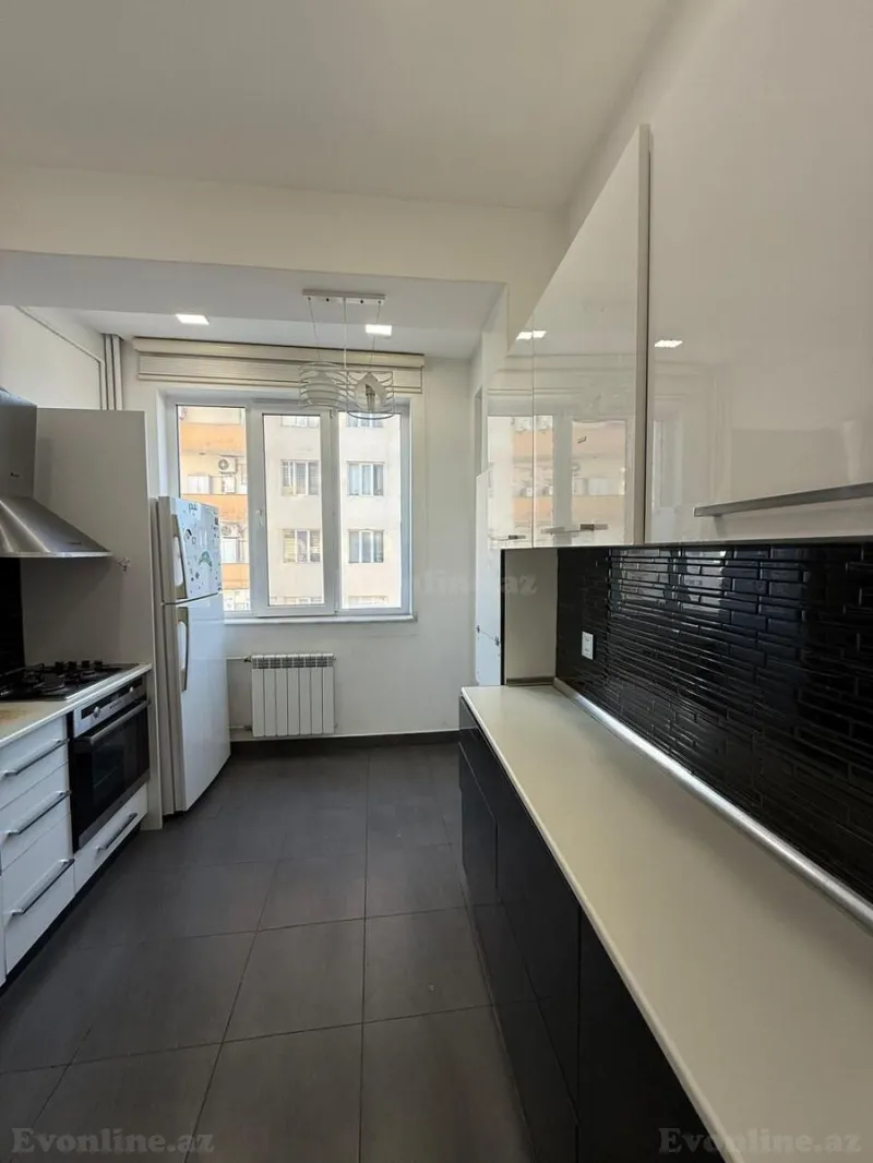 Satılır 2 otaqlı Mənzil Yeni tikili 68 m² Həzi Aslanov m. - şəkil 3