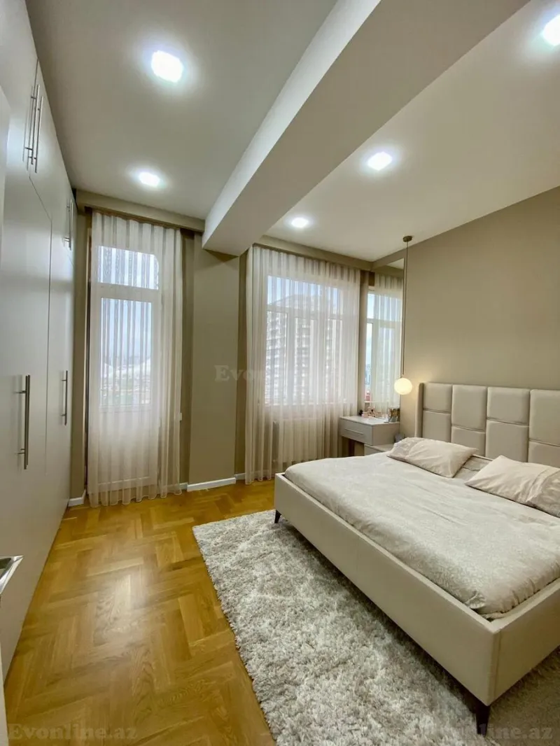Kirayə verilir 3 otaqlı Mənzil Yeni tikili 100 m² Nərimanov r. - şəkil 2
