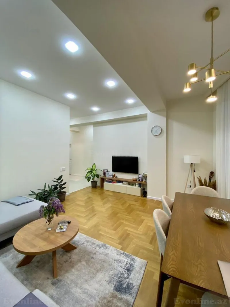 Kirayə verilir 3 otaqlı Mənzil Yeni tikili 100 m² Nərimanov r. - şəkil 3