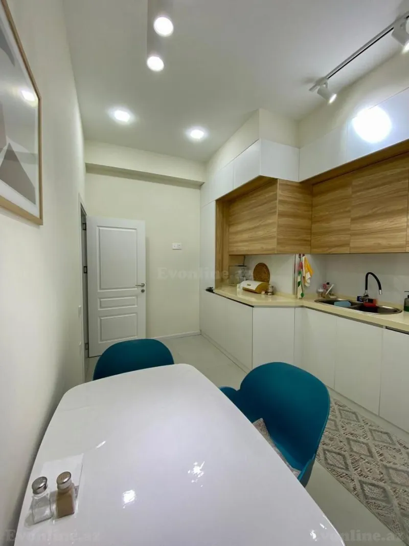 Kirayə verilir 3 otaqlı Mənzil Yeni tikili 100 m² Nərimanov r. - şəkil 5