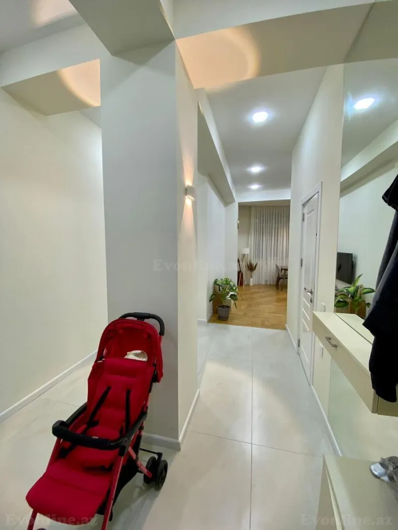 Kirayə verilir 3 otaqlı Mənzil Yeni tikili 100 m² Nərimanov r. - şəkil 10