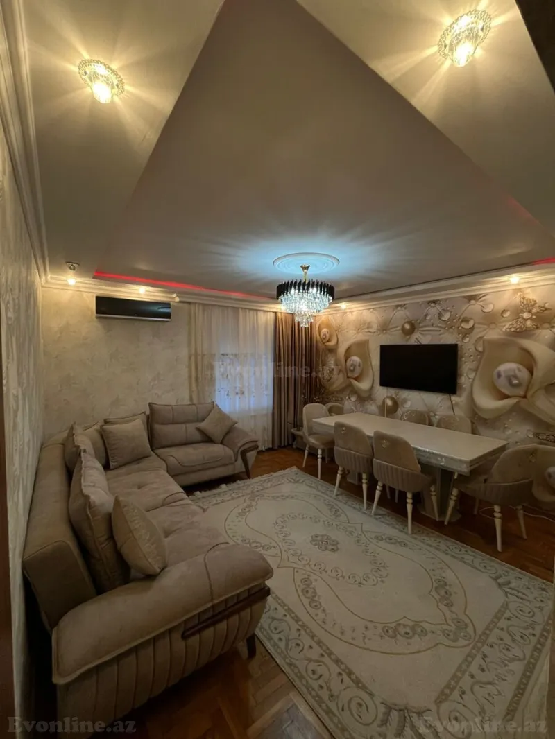 3 otaqlı Mənzil 78 m² Xətai r. Satılır