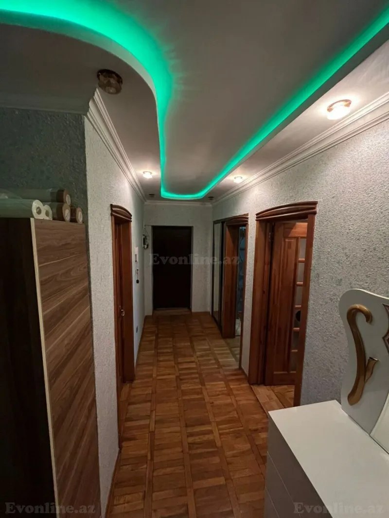 Satılır 3 otaqlı Mənzil Köhnə tikili 78 m² Xətai r. - şəkil 8