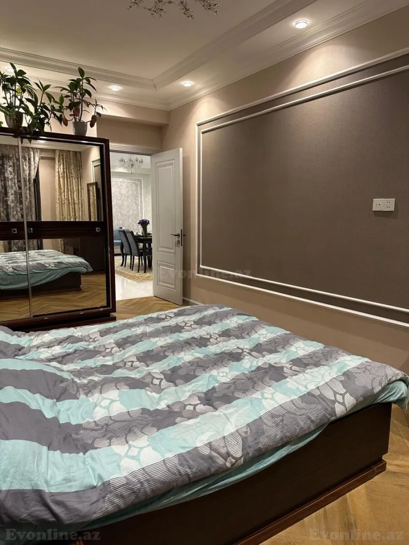 Kirayə verilir 3 otaqlı Mənzil Yeni tikili 120 m² 28 May m. - şəkil 6